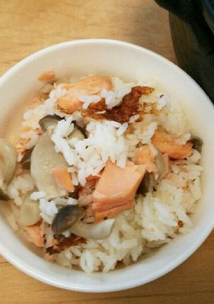 鮭しめじご飯-レシピのメイン写真