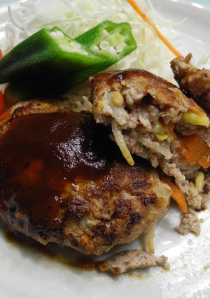シャキふわハンバーグ-レシピのメイン写真