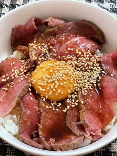 お店の味♪絶品ローストビーフ丼-レシピのメイン写真
