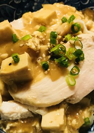 鶏肉をのせたあまから麻婆豆腐丼-レシピのメイン写真