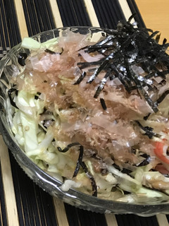 キャベツと塩昆布とごまの納豆和え-レシピのメイン写真