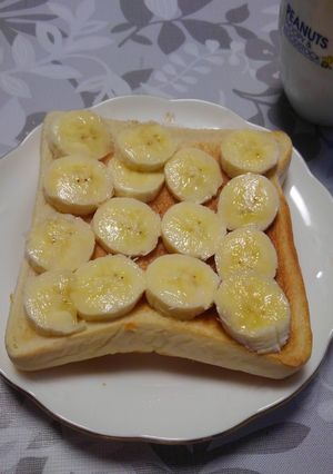 食パンのバナナ乗せ-レシピのメイン写真