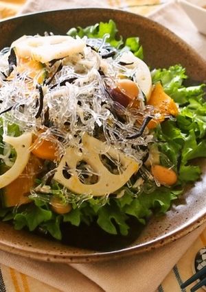 プチプチと秋食材のデリ風サラダ-レシピのメイン写真