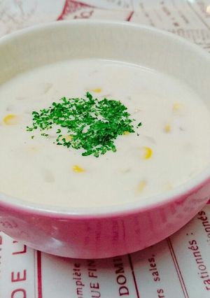 ホワイトソース缶で♪簡単コーンスープ-レシピのメイン写真