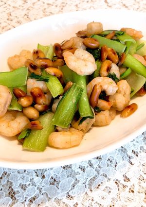 えびと青梗菜の中華風ピーナッツ炒め-レシピのメイン写真