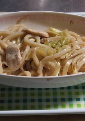 我が家の焼きうどん-レシピのメイン写真