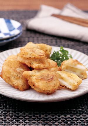 スマートチーズと山芋のスパイシーフリット-レシピのメイン写真