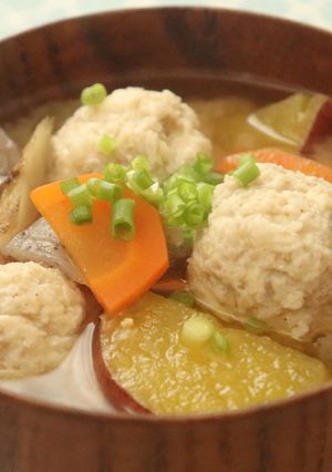 【腸活】鶏団子と根菜の具だくさん味噌汁-レシピのメイン写真