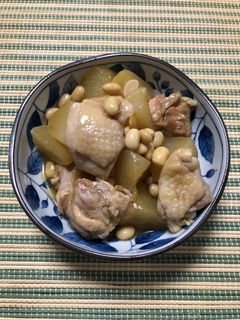 大根と鶏肉の煮物♡大豆も入ってるよ♪♪-レシピのメイン写真