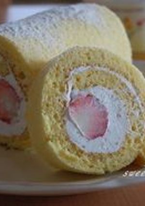 苺のロールケーキ-レシピのメイン写真