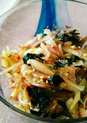 ご飯のお供♥みょうがと海苔のおかか和え-レシピのメイン写真