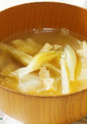 みょうがとキャベツの味噌汁♪-レシピのメイン写真