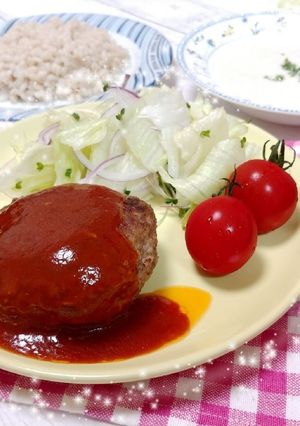 ソースが自慢のハンバーグ(基本タネ)-レシピのメイン写真
