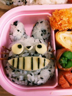 今日のキャラ弁9/12(トトロ)-レシピのメイン写真
