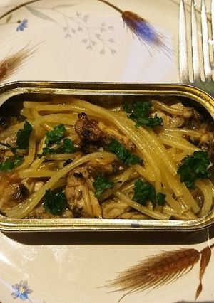 アサリのアヒージョ缶でボンゴレ-レシピのメイン写真