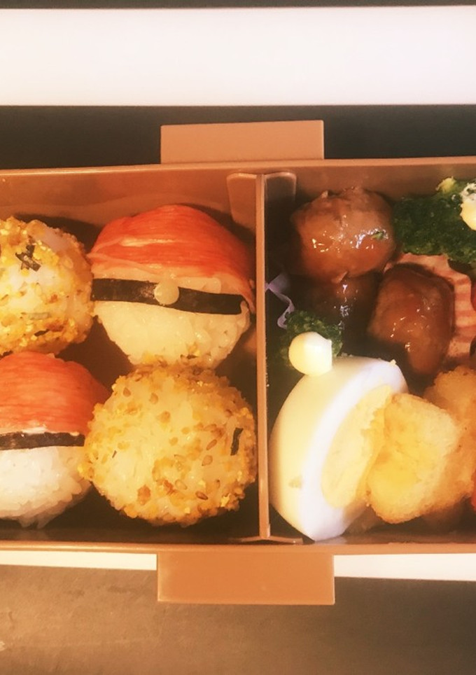 お誕生日の翌日のお弁当-レシピのメイン写真