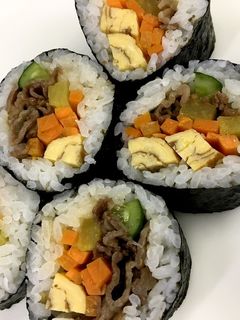 キンパ(韓国風海苔巻き)〈やよい会〉-レシピのメイン写真