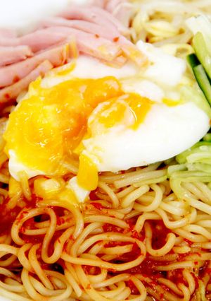 ひと工夫で美味さUP！和風旨辛冷やし中華-レシピのメイン写真