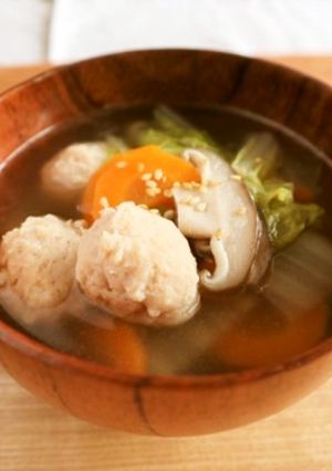 白菜と鶏団子のスープ-レシピのメイン写真