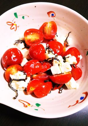 ミニトマトとクリームチーズの塩昆布あえ-レシピのメイン写真