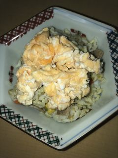 カレーピラフスクランブルエッグのせ-レシピのメイン写真