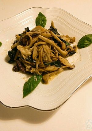 キノコのバジル炒め-レシピのメイン写真