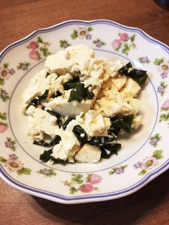 豆腐とワカメの中華風和え物-レシピのメイン写真