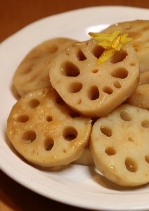 夕食おもてなし正月♪蓮根の煮物～みそ味～-レシピのメイン写真