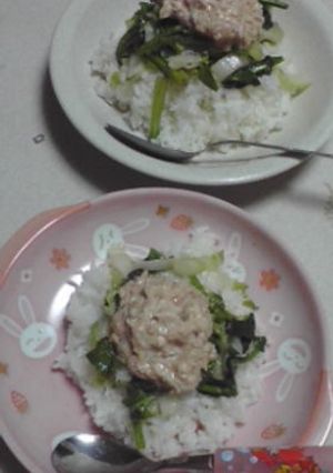手抜きじゃないよ！簡単ツナマヨおひたし丼-レシピのメイン写真