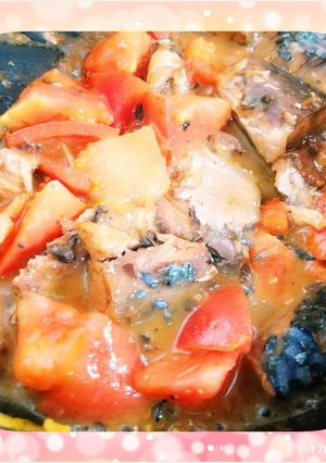 鯖の味噌煮缶とトマトのバター炒め♪時短！-レシピのメイン写真