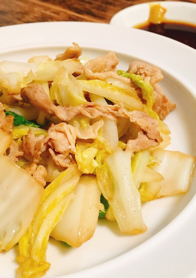 簡単すぎる♡白菜と豚肉の炒めもの-レシピのメイン写真