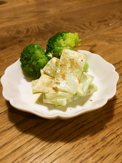 ブロッコリーの茎のおかか醤油マヨ和え-レシピのメイン写真
