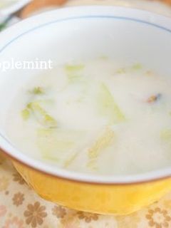 レタスと牡蠣の豆乳スープ-レシピのメイン写真