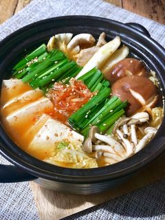 味噌でコク!キムチ鍋-レシピのメイン写真
