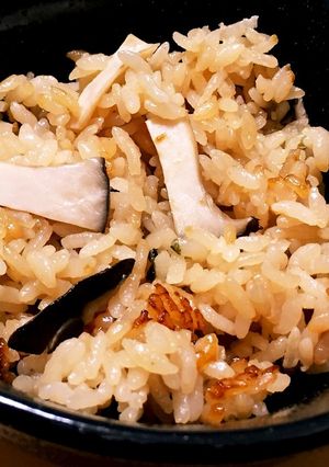 なんちゃって♪松茸の炊き込みご飯☆-レシピのメイン写真