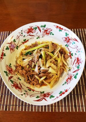 豚肉セロリ玉葱のオイスター炒め-レシピのメイン写真
