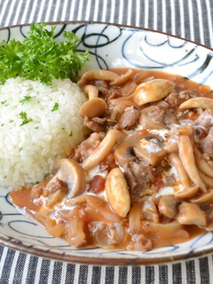お手軽ごちそう!ビーフストロガノフ♪-レシピのメイン写真