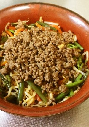 シンプルで美味い！山菜ビビンバ-レシピのメイン写真