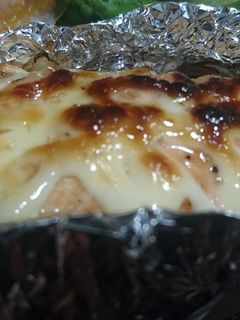 ホイル乗せ♪鮭のマヨネーズ焼き-レシピのメイン写真