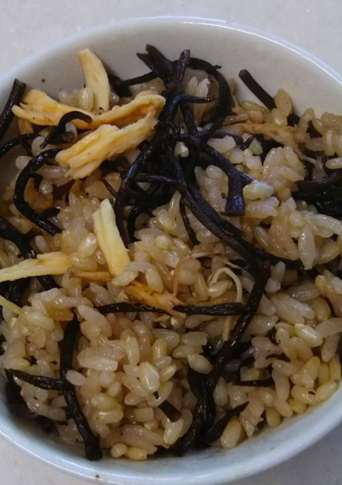 さきいかとひじきの炊き込みご飯-レシピのメイン写真