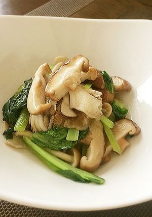 3分副菜♪「キノコと小松菜のさっと煮」-レシピのメイン写真