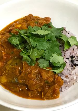 鯖缶とトマト缶のカレーと私のガラムマサラ-レシピのメイン写真