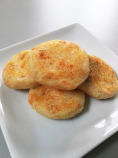 手掴み離乳食♡鮭とじゃがいものおやき♪-レシピのメイン写真
