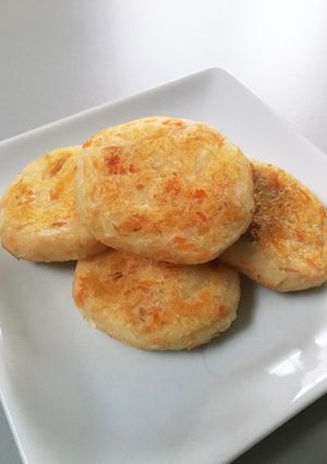 手掴み離乳食♡鮭とじゃがいものおやき♪-レシピのメイン写真