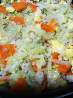 親子で食べる☆キャベツと鶏挽肉の中華炒め-レシピのメイン写真
