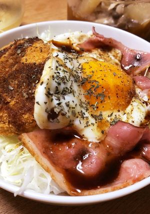 コンビニ!3分!ベーコンエッグ丼!-レシピのメイン写真