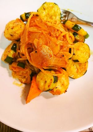 ズッキーニケチャップパスタ-レシピのメイン写真