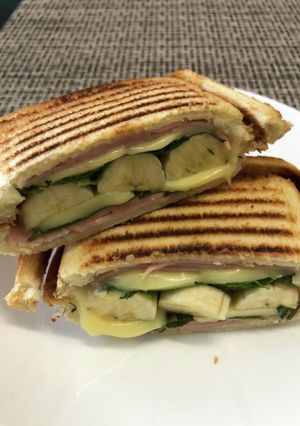 ホットサンド ハムチーズ、バナナ、しそ-レシピのメイン写真