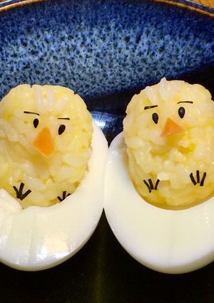 寿司型でヒヨコちゃん(色付け茹で玉子版)-レシピのメイン写真
