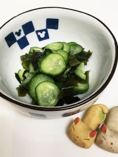 簡単★キュウリ&ワカメの酢の物♬-レシピのメイン写真